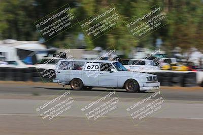 media/Oct-02-2022-24 Hours of Lemons (Sun) [[cb81b089e1]]/1020am (Front Straight)/